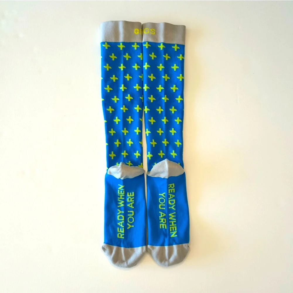 FIGS New READY WHEN YOU ARE Compression Socks Small Aqua Blue Yellow Grey